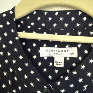 Equipment Black and White Star Print Blouse